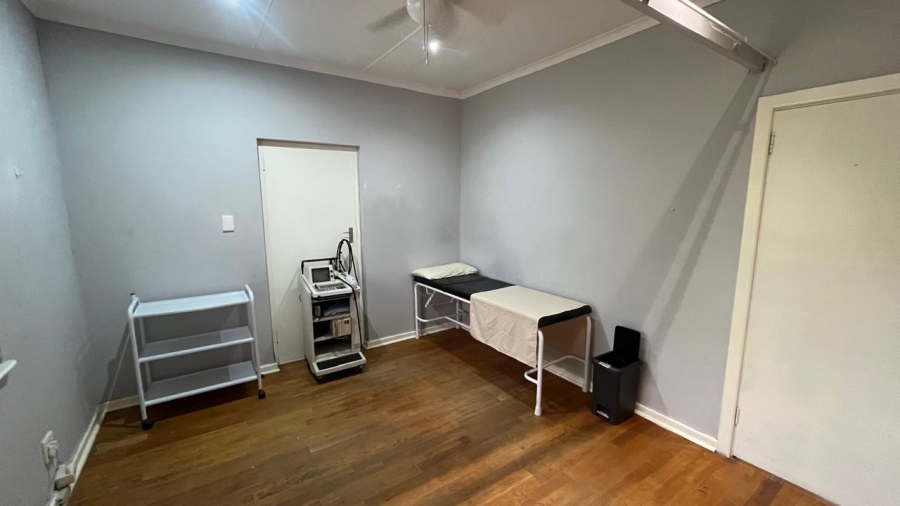  Bedroom Property for Sale in Jeffreys Bay Central Eastern Cape
